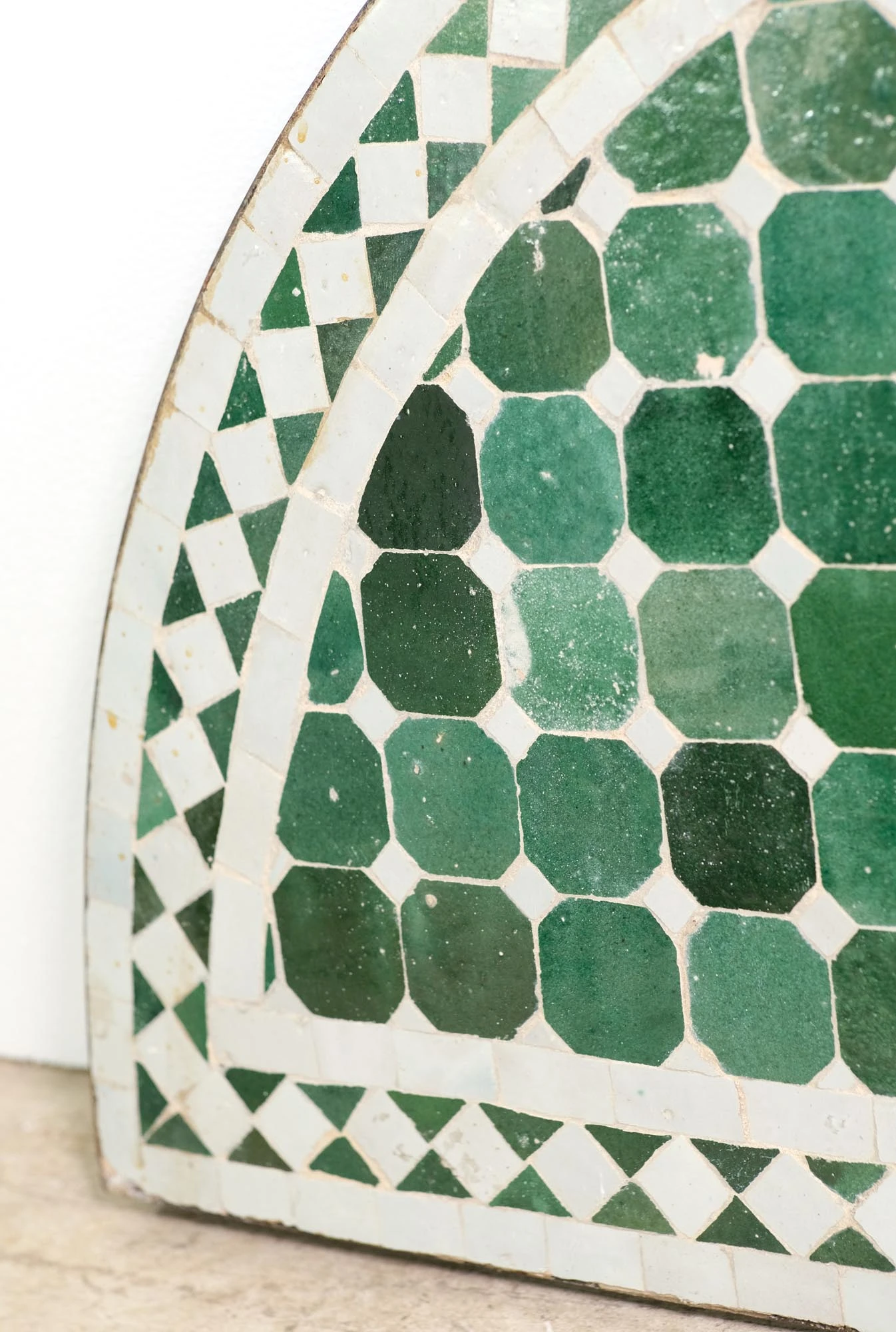 Green & White Half Arch Mosaic Steel Frame Table Top 5 Green & White Half Arch Mosaic Steel Frame Table Top - Image 3