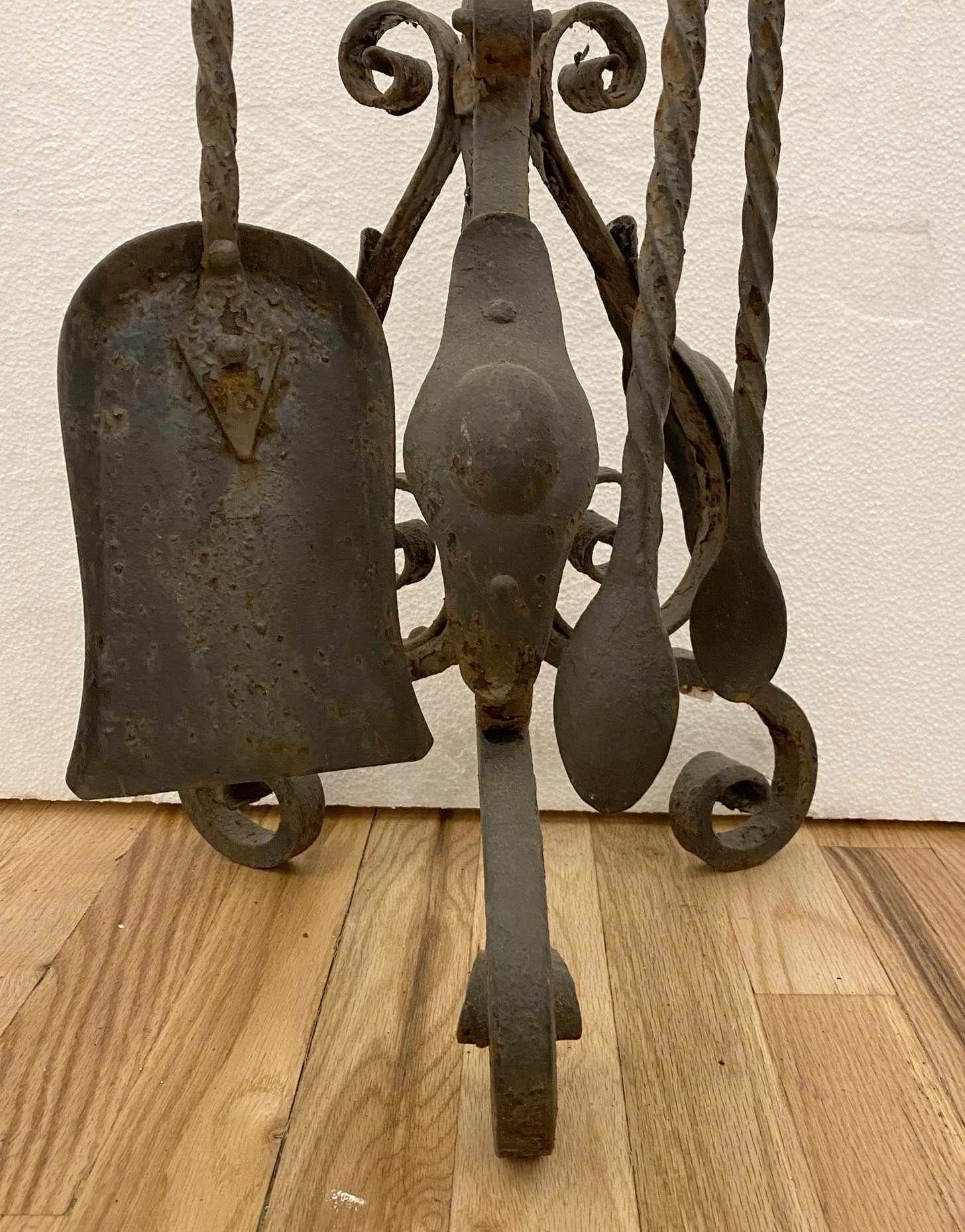 Antique Wrought Iron Fire Place Tool Set 5 Antique Wrought Iron Fire Place Tool Set - Image 3