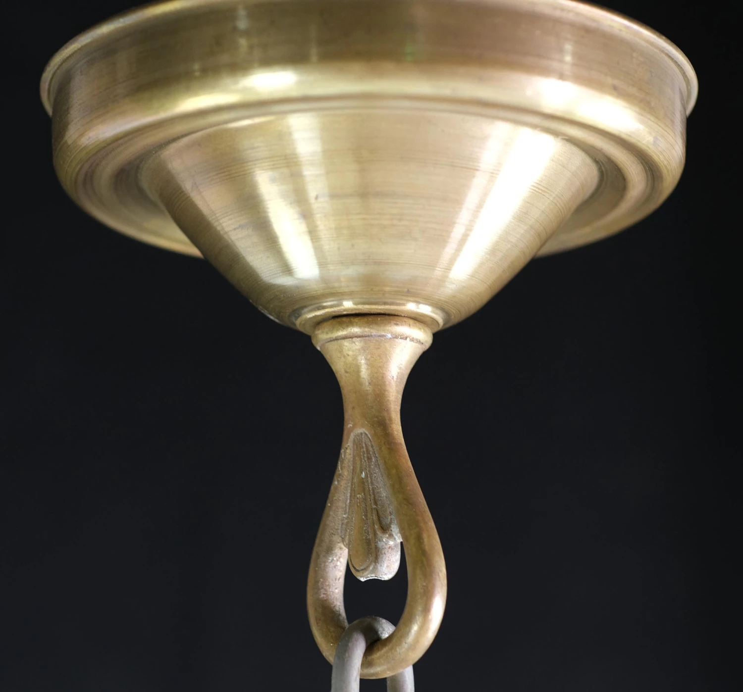 1900s Ripley Alabaster Cast Milk Glass Dish Pendant Light 5 1900s Ripley Alabaster Cast Milk Glass Dish Pendant Light - Image 3