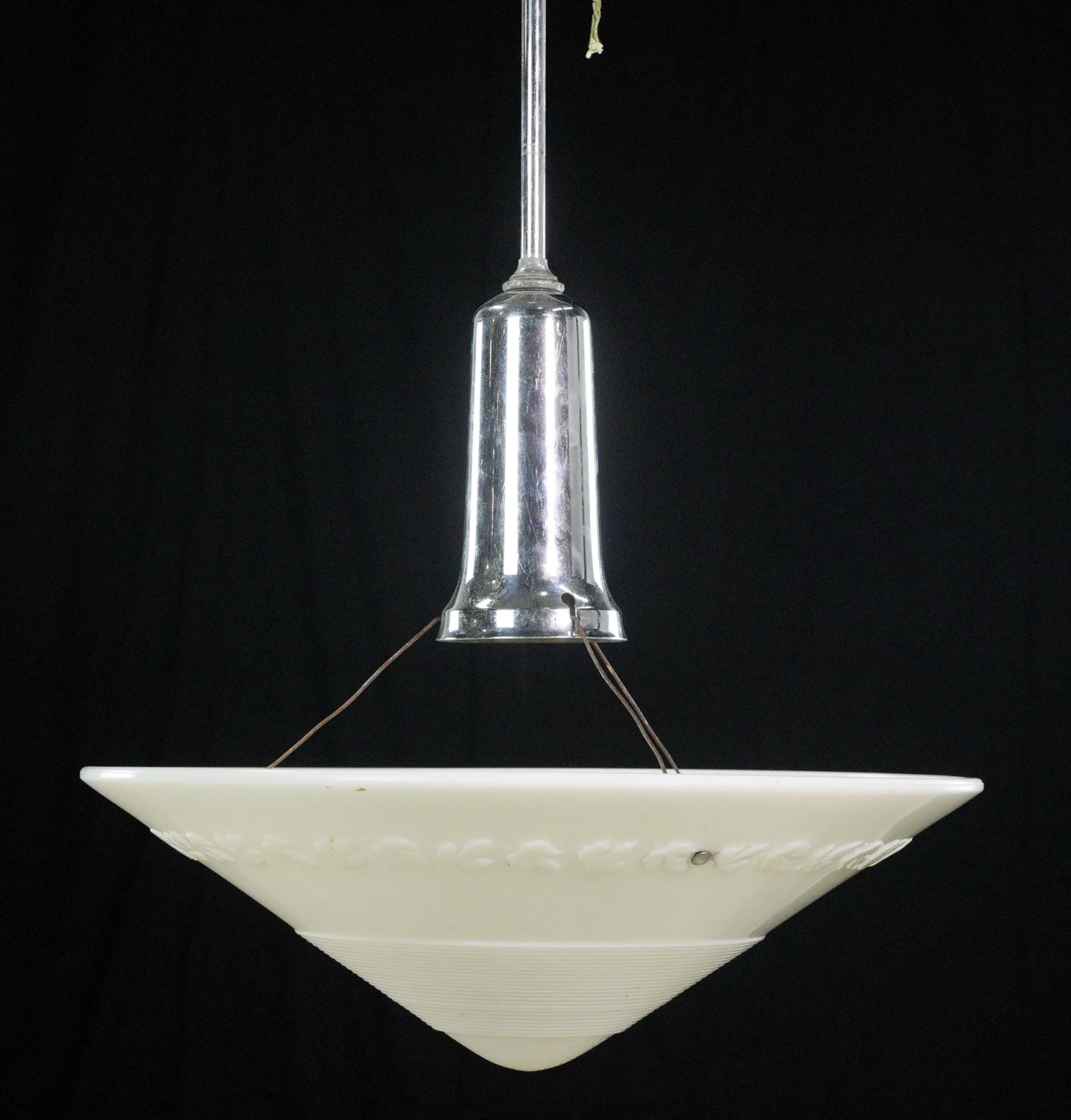 Foliate Milk Glass Dish Pendant Light With Steel Pole 4 Foliate Milk Glass Dish Pendant Light With Steel Pole - Image 2