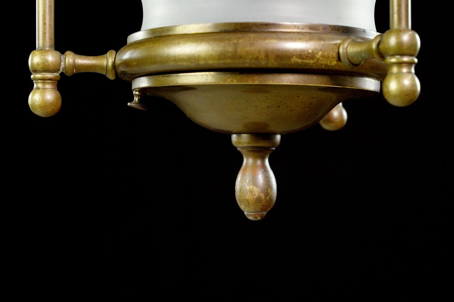 Colonial Frosted Etched Grapes Glass Brass Hanging Lantern 5 Colonial Frosted Etched Grapes Glass Brass Hanging Lantern - Image 3