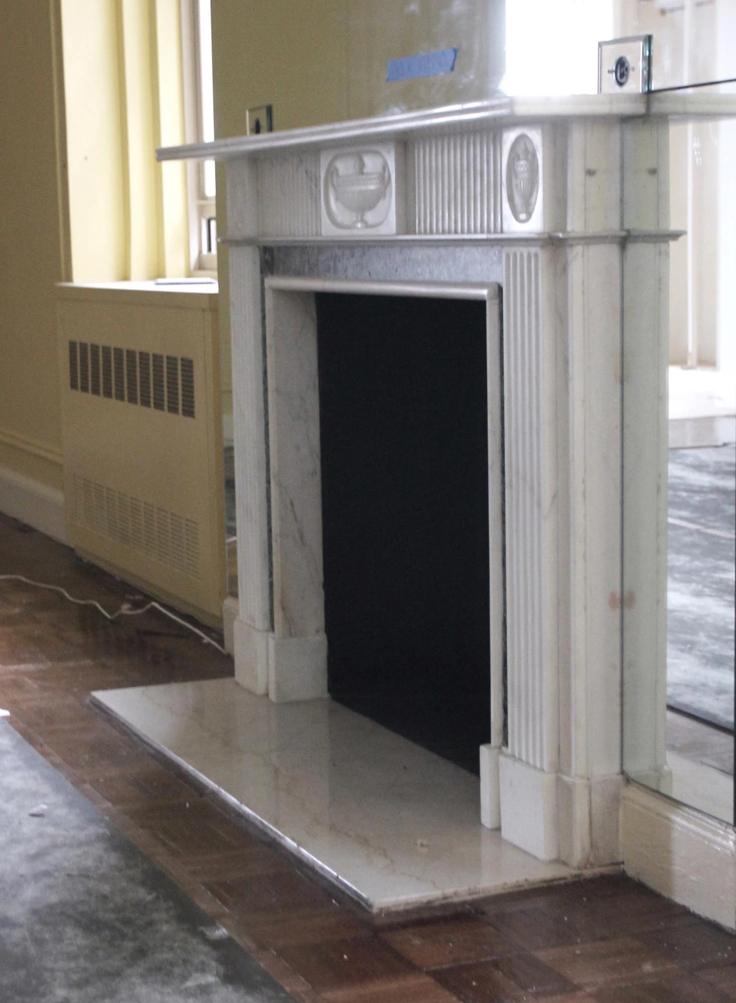 Waldorf Astoria English Regency White & Green Marble Mantel 15 Waldorf Astoria English Regency White & Green Marble Mantel - Image 13