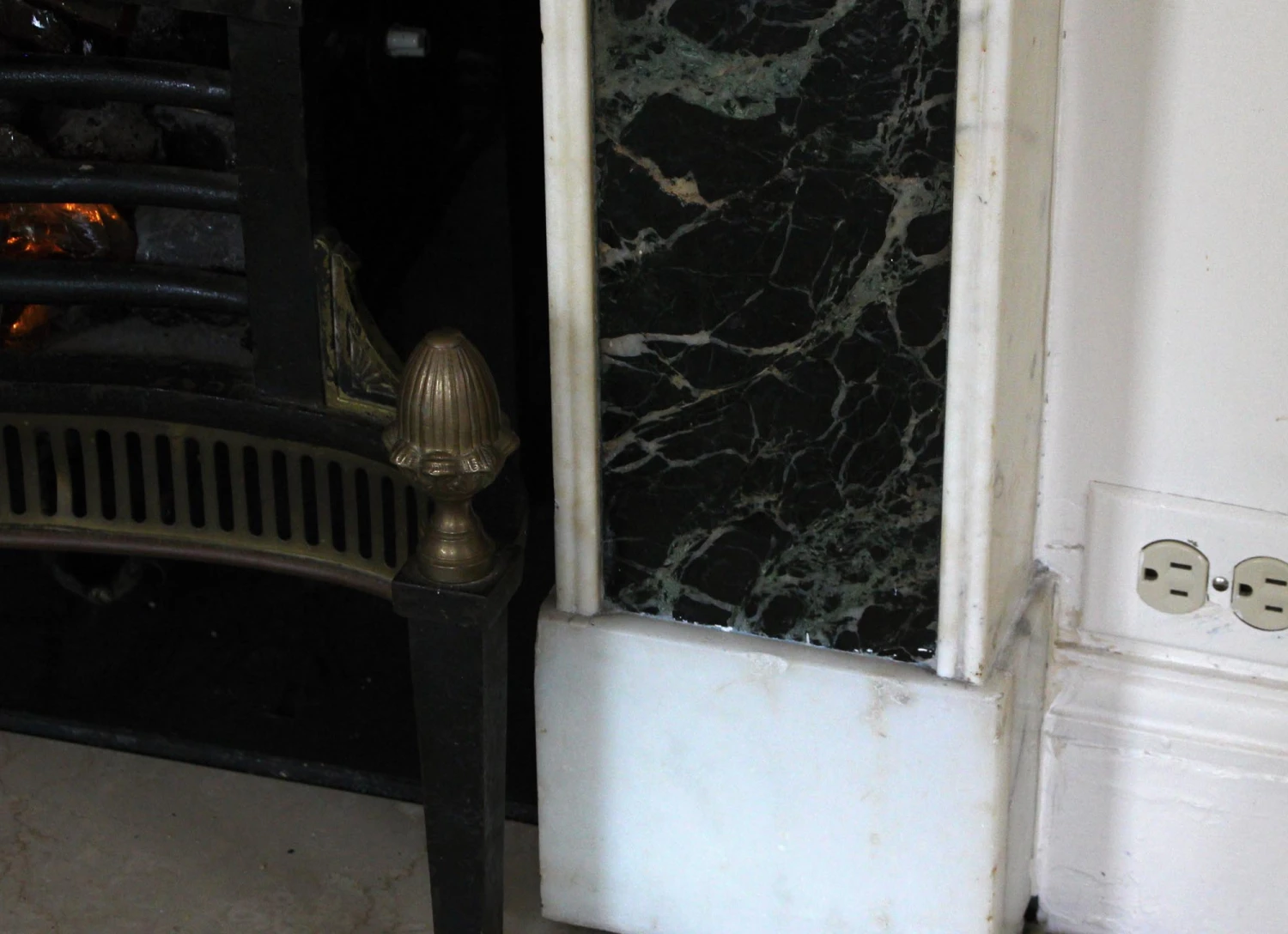 Waldorf Astoria Early Verde Antico And Statuary Marble Mantel 12 Waldorf Astoria Early Verde Antico And Statuary Marble Mantel - Image 10