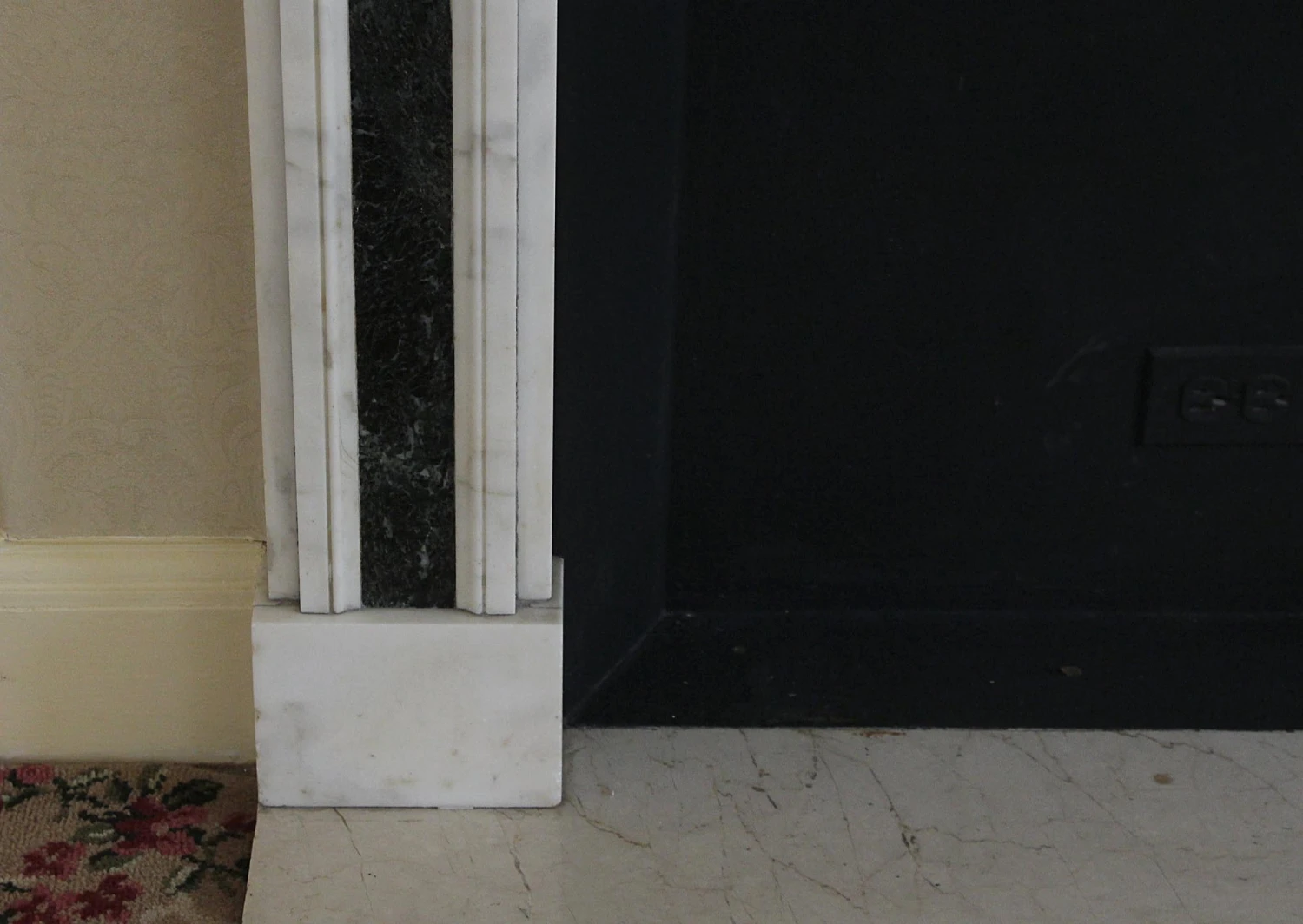 Waldorf Astoria White And Verde Antico Marble Mantel 12 Waldorf Astoria White And Verde Antico Marble Mantel - Image 10