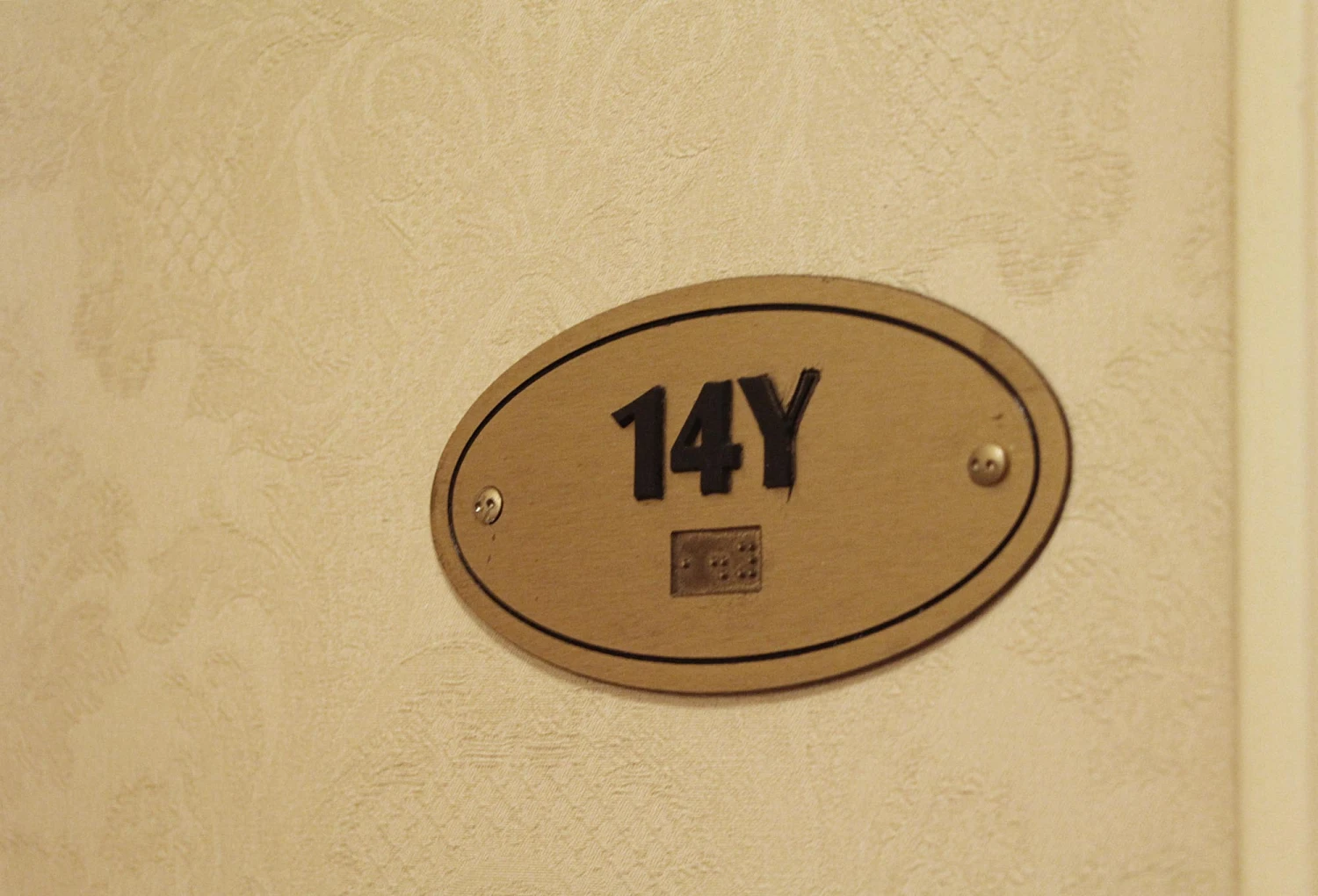 Waldorf Astoria White And Verde Antico Marble Mantel 17 Waldorf Astoria White And Verde Antico Marble Mantel - Image 15