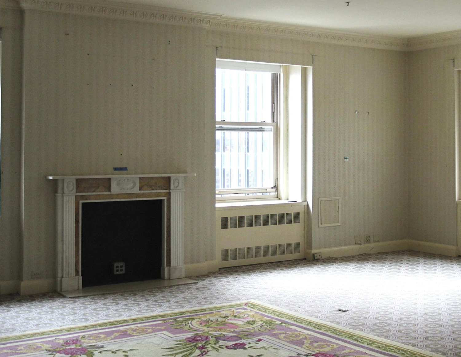 Waldorf Astoria White Marble Mantel With Sienna Trim 15 Waldorf Astoria White Marble Mantel With Sienna Trim - Image 13