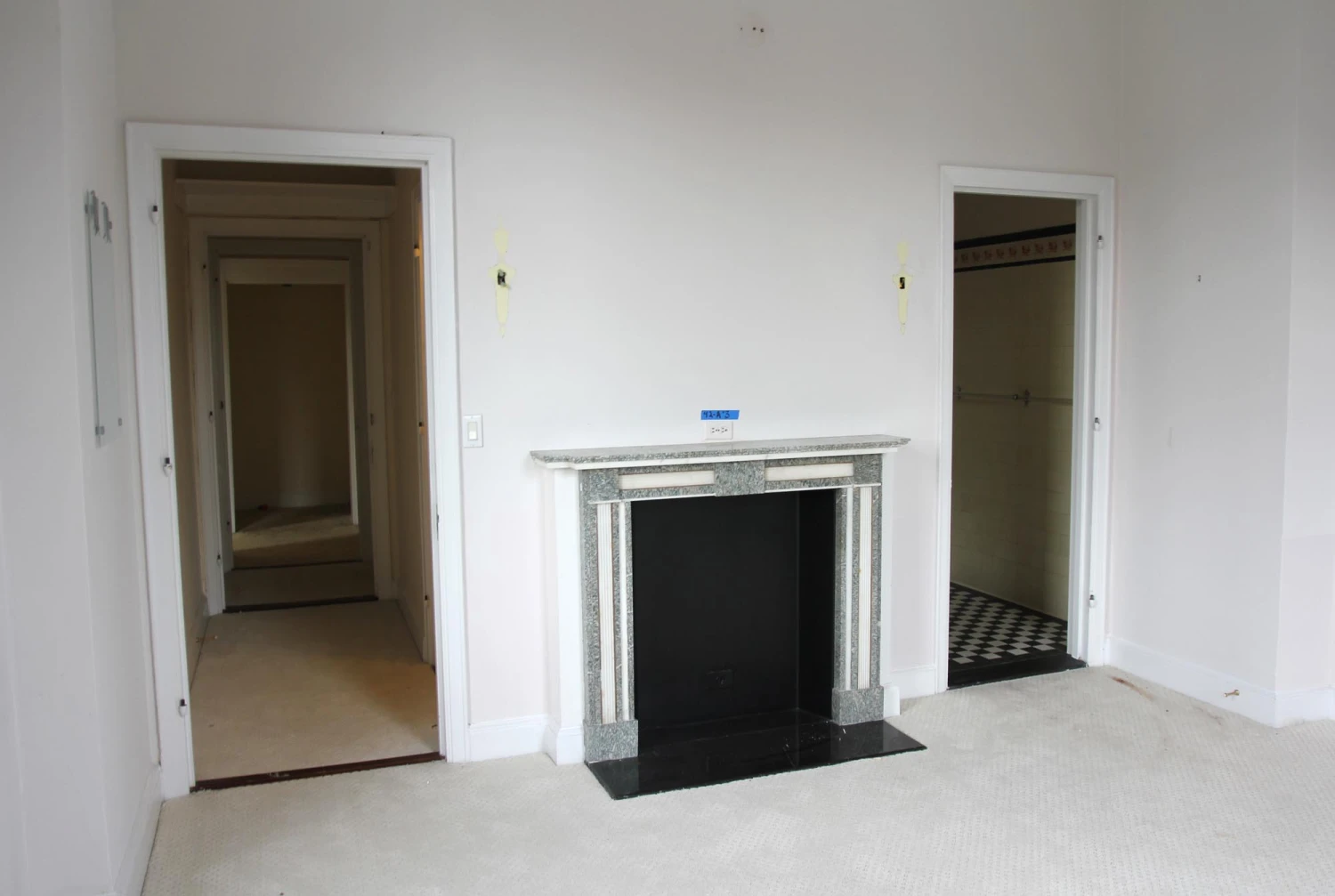 Waldorf Astoria US Ambassadors Suite Green & White Marble Mantel 10 Waldorf Astoria US Ambassadors Suite Green & White Marble Mantel - Image 8