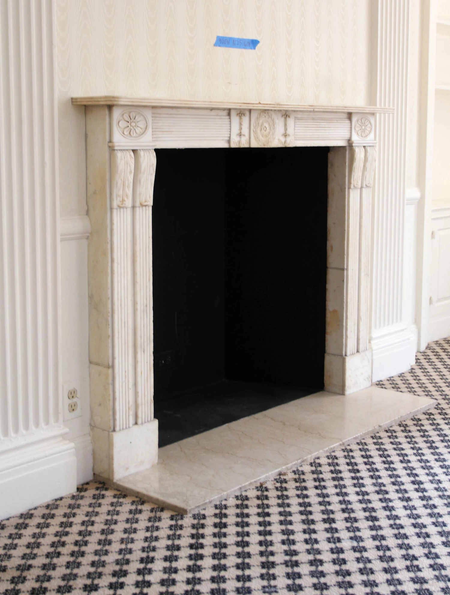 Waldorf Astoria Carved Statuary Marble English Regency Mantel 6 Waldorf Astoria Carved Statuary Marble English Regency Mantel - Image 4