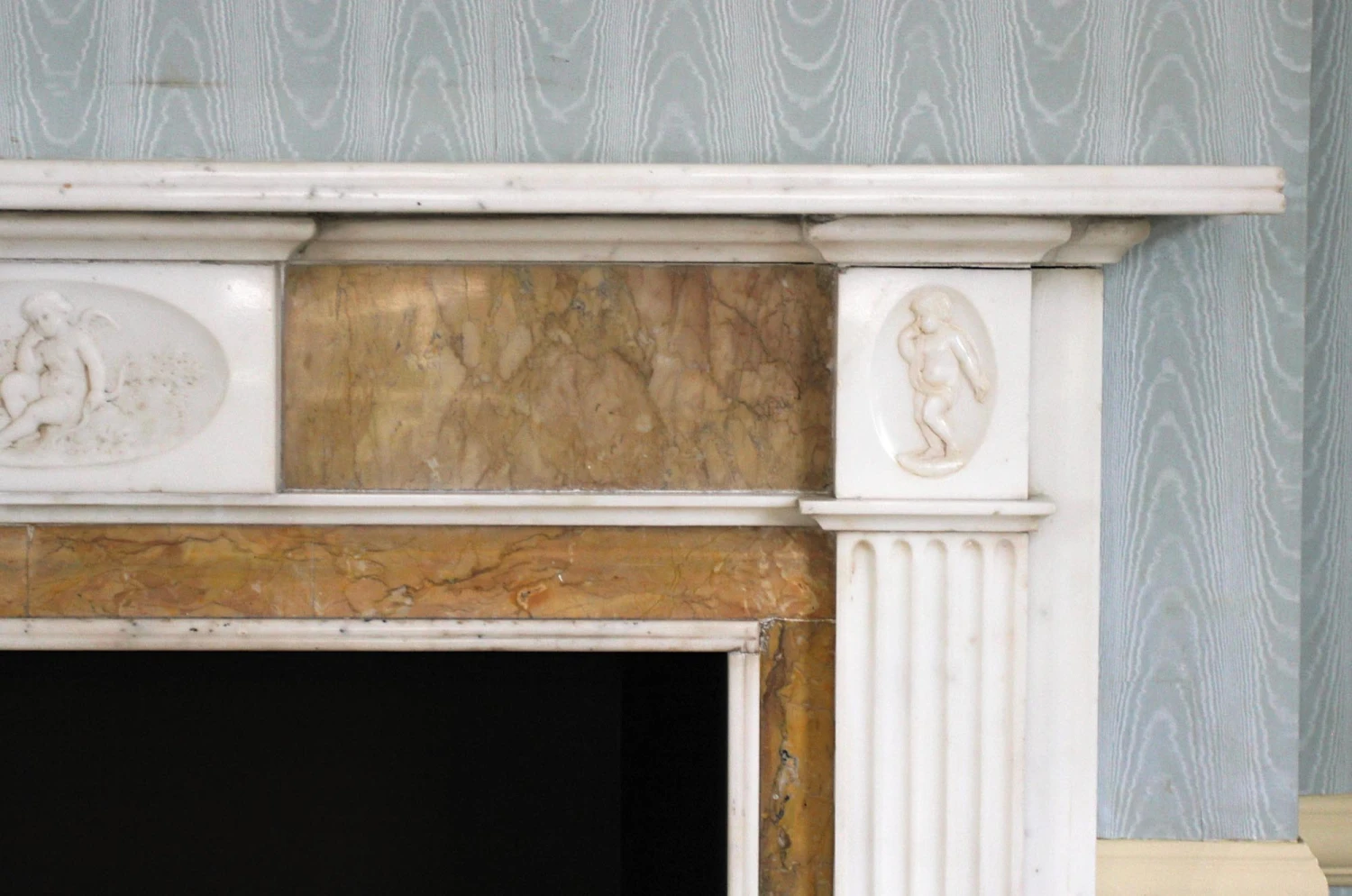 Waldorf Astoria English White & Tan Marble Mantel 9 Waldorf Astoria English White & Tan Marble Mantel - Image 7