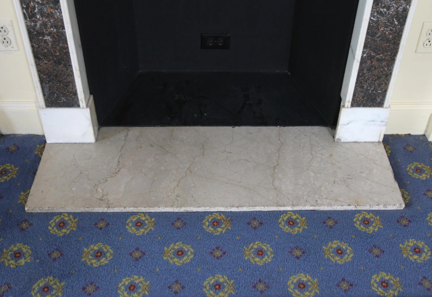 Waldorf Astoria English Regency Marble Mantel With Urn Motifs 12 Waldorf Astoria English Regency Marble Mantel With Urn Motifs - Image 10