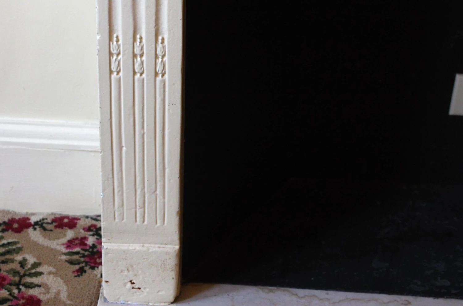 Waldorf Astoria Louis XVI French Regency Limestone Mantel 12 Waldorf Astoria Louis XVI French Regency Limestone Mantel - Image 10