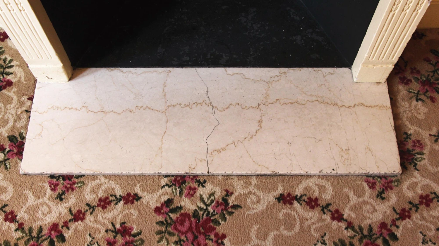 Waldorf Astoria Louis XVI French Regency Limestone Mantel 14 Waldorf Astoria Louis XVI French Regency Limestone Mantel - Image 12