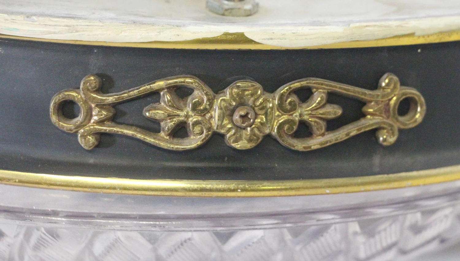 Waldorf Astoria Cut Glass Empire Flush Mount Light 8 Waldorf Astoria Cut Glass Empire Flush Mount Light - Image 6