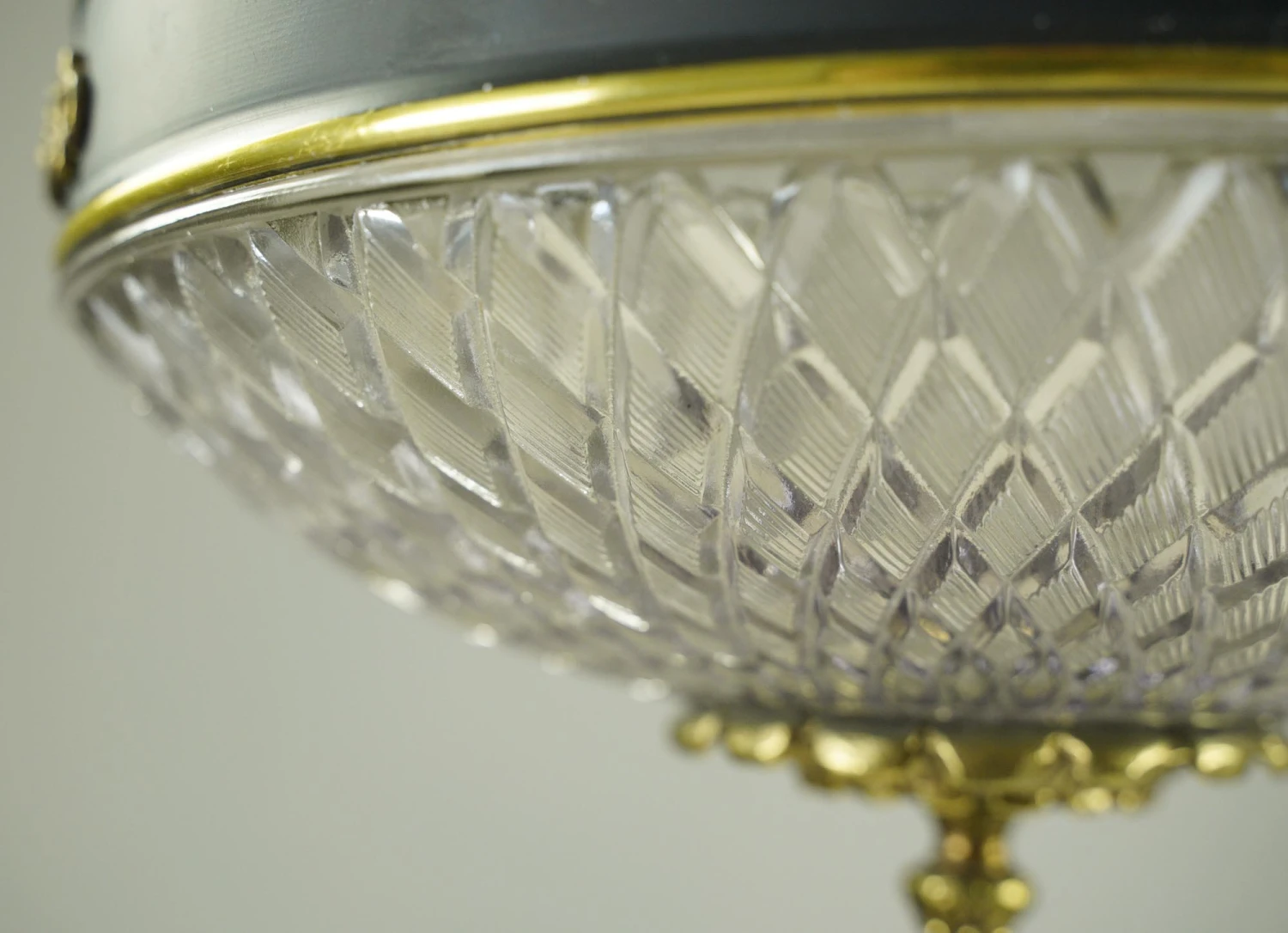 Waldorf Astoria 18.75 In. Empire Cut Glass Dish Pendant Light 10 Waldorf Astoria 18.75 In. Empire Cut Glass Dish Pendant Light - Image 8