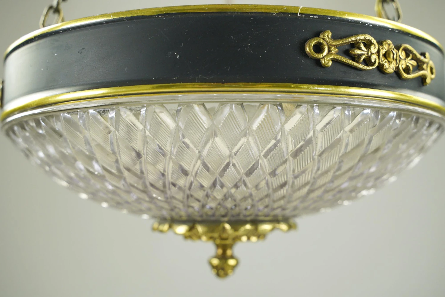 Waldorf Astoria 18.75 In. Empire Cut Glass Dish Pendant Light 11 Waldorf Astoria 18.75 In. Empire Cut Glass Dish Pendant Light - Image 9