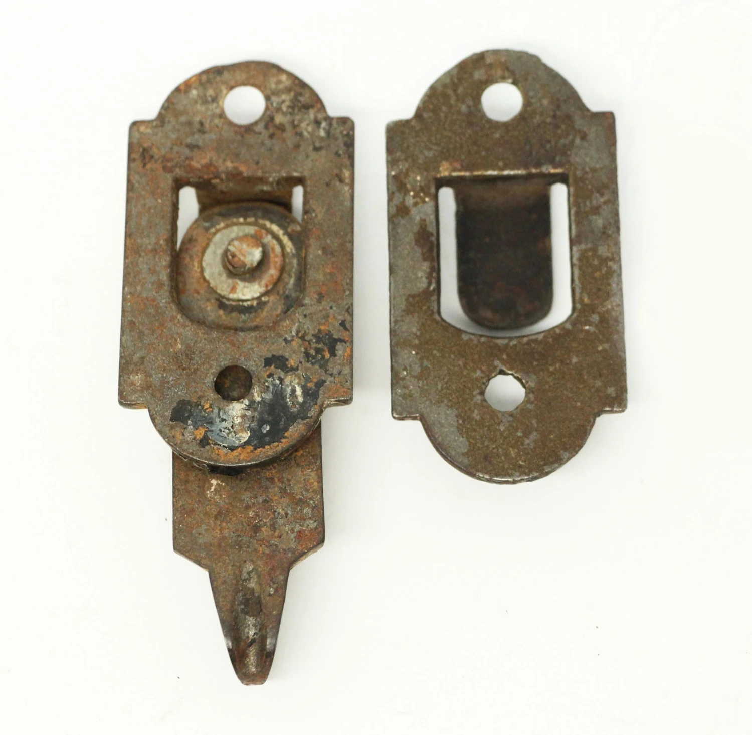 Vintage Aesthetic Shutter Latch 5 Vintage Aesthetic Shutter Latch - Image 3